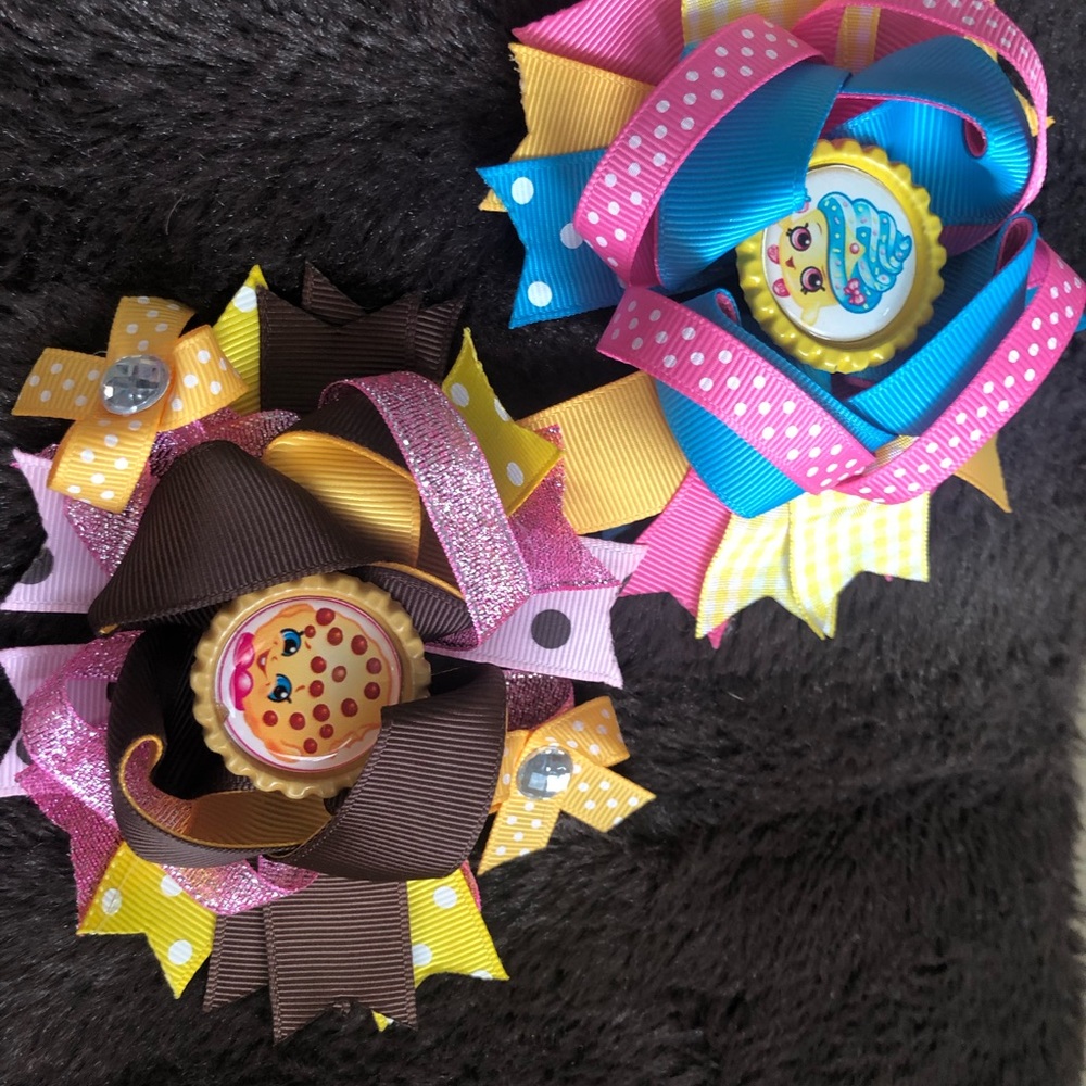 NWOT Set of 2 Handmade Shopkins Bottle-cap hair clips